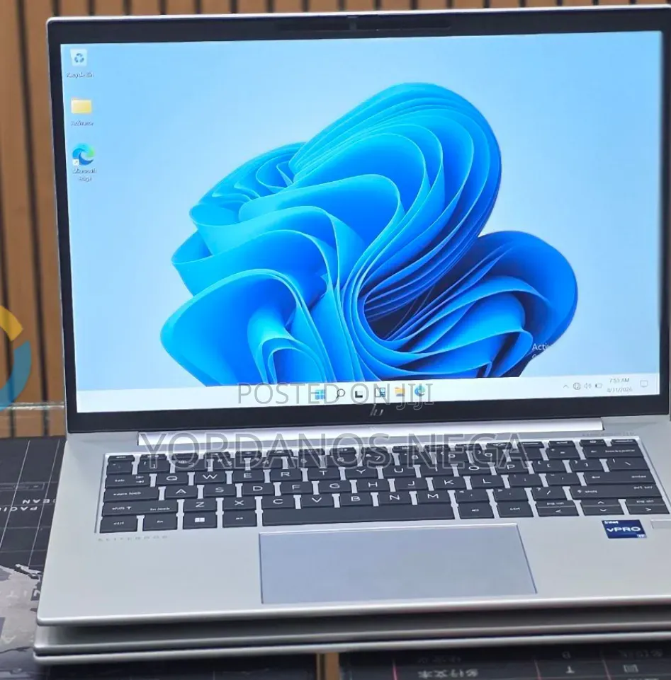 New Laptop HP EliteBook 840 G10 16GB Intel Core i7 SSD 512GB