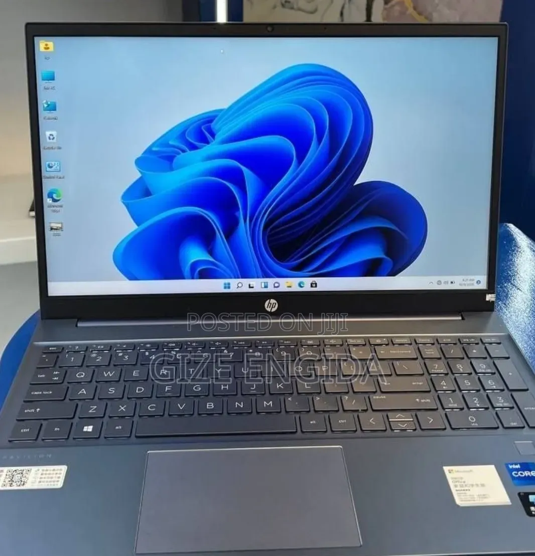 New Laptop HP Pavilion 14 16GB Intel Core i7 SSD 512GB