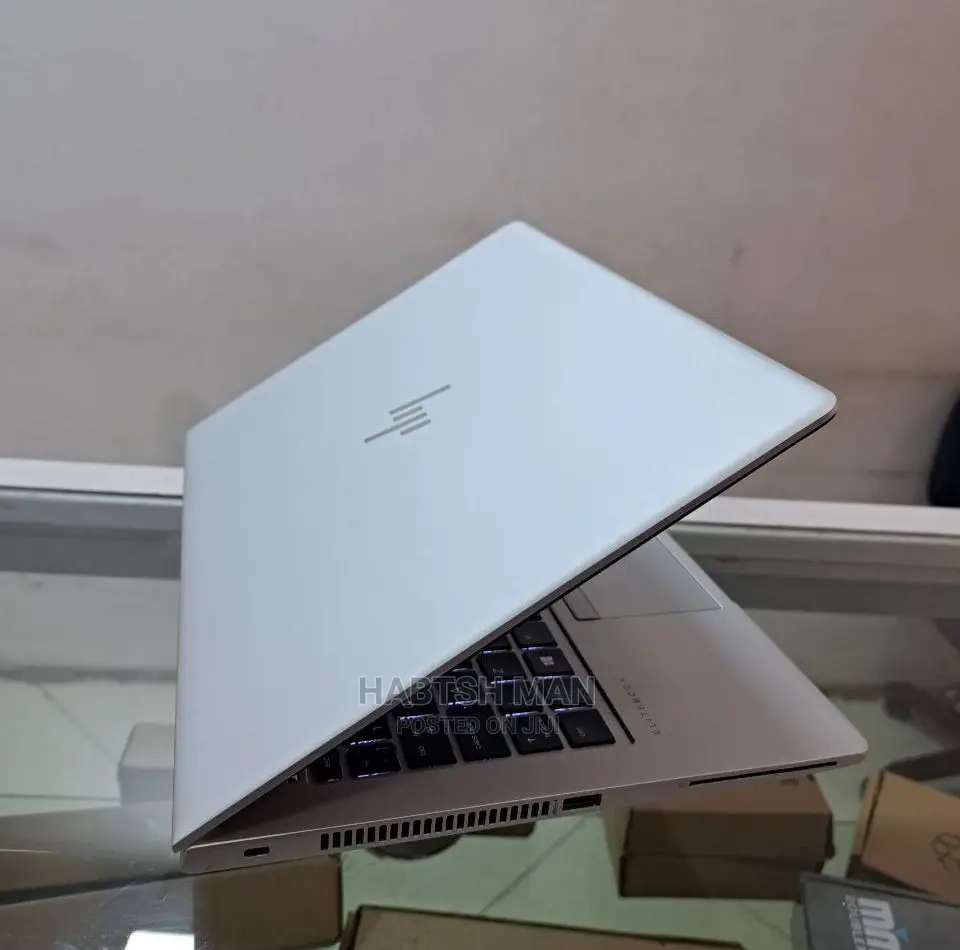 New Laptop HP EliteBook 830 G5 8GB Intel Core I5 SSD 512GB