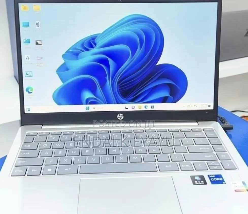 New Laptop HP Stream Notebook 16GB Intel Core i5 SSD 1T