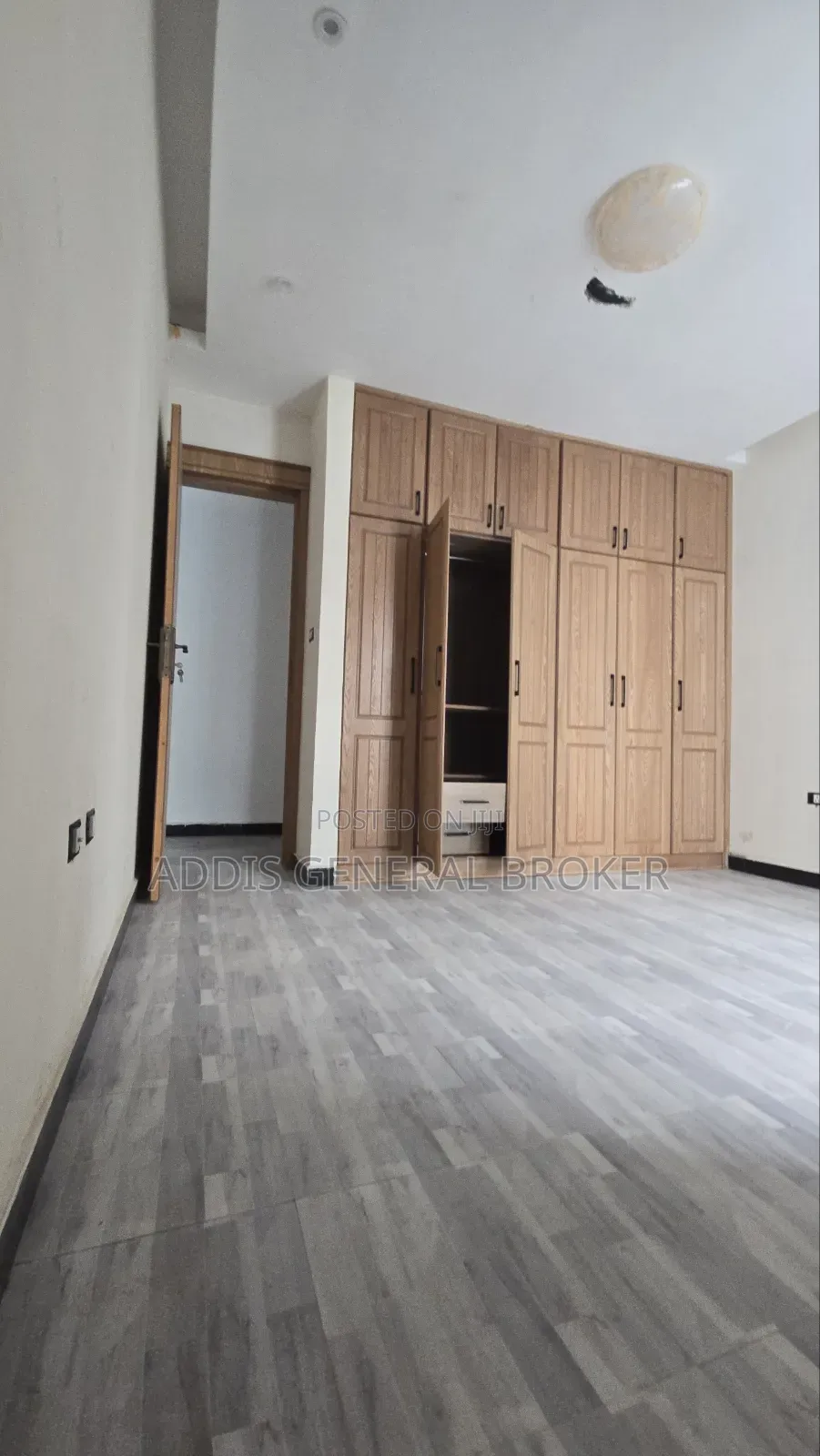 3bdrm Apartment in Garment, Nifas Silk-Lafto for sale