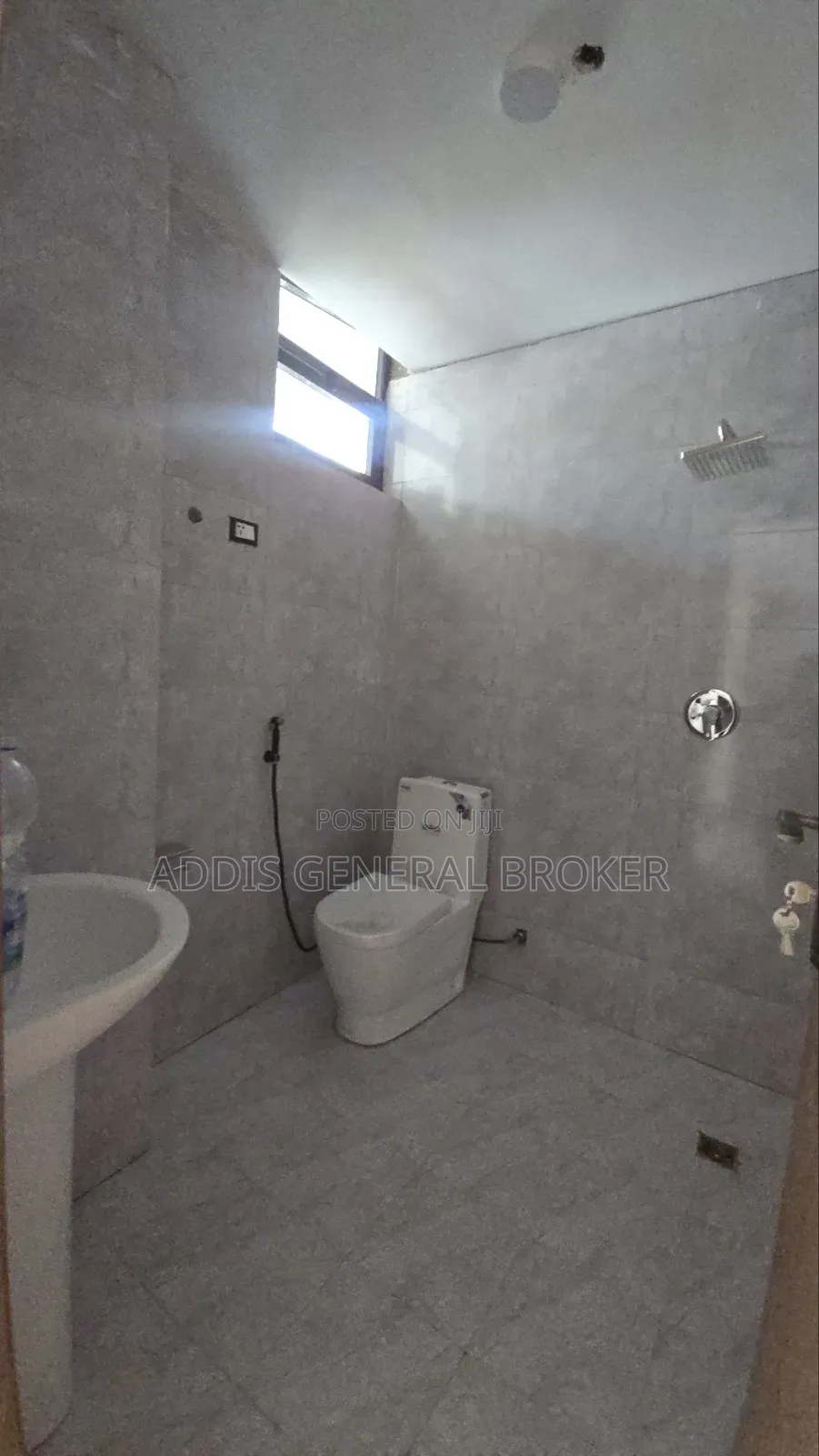 3bdrm Apartment in Garment, Nifas Silk-Lafto for sale