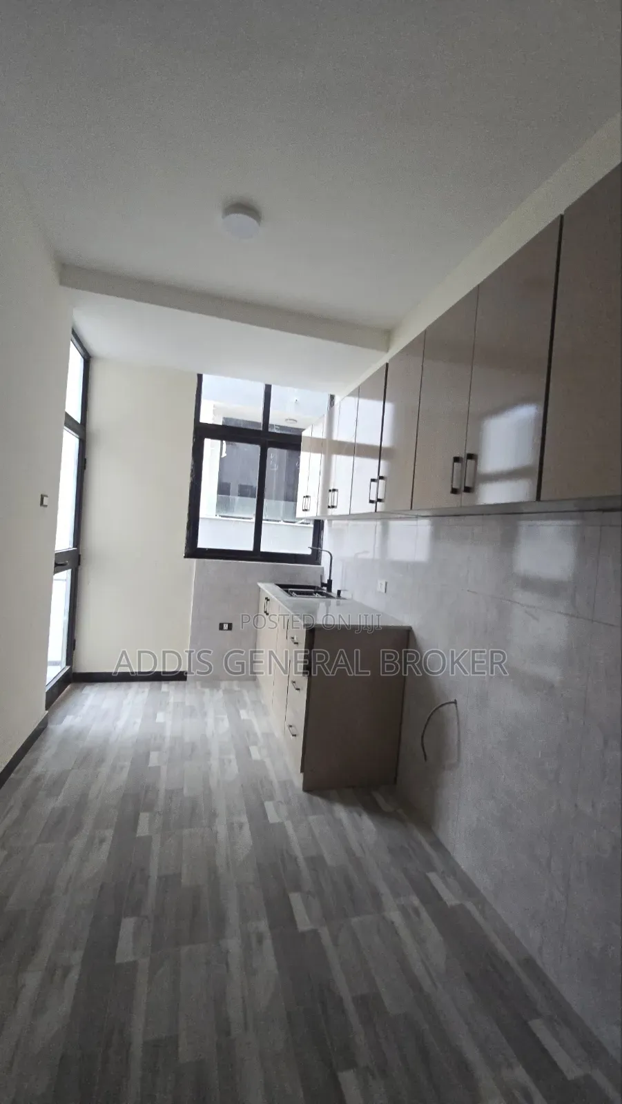 3bdrm Apartment in Garment, Nifas Silk-Lafto for sale