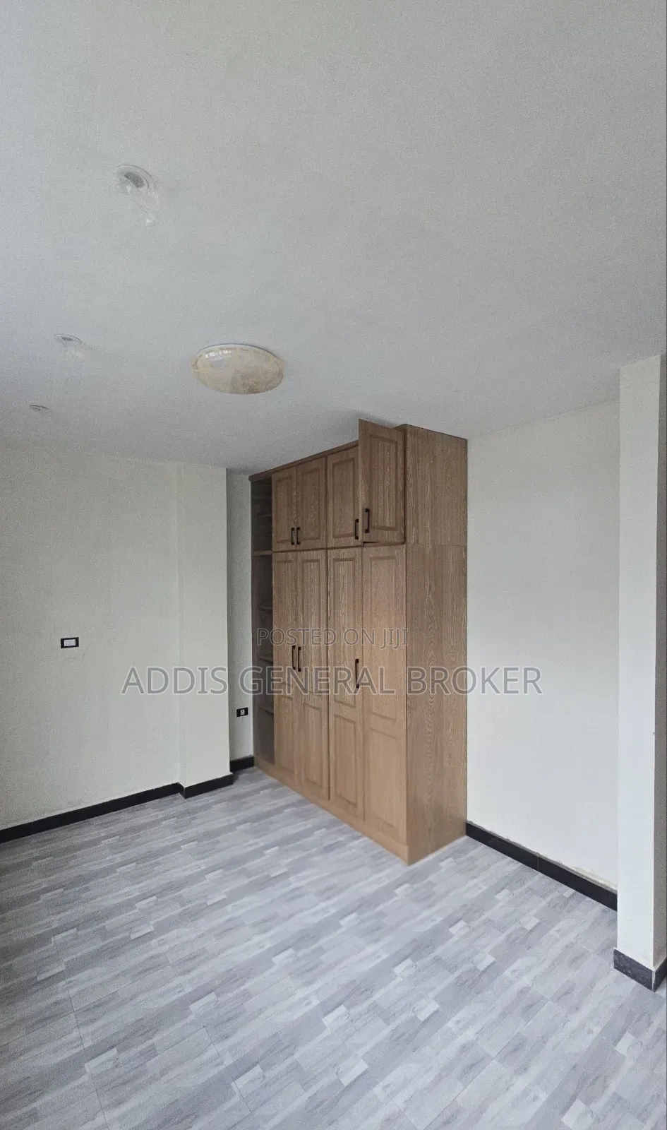 3bdrm Apartment in Garment, Nifas Silk-Lafto for sale
