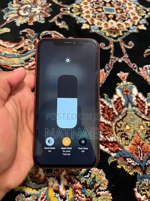 New Apple iPhone 11 64 GB Red