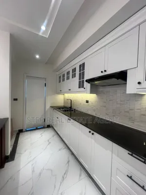 3bdrm Apartment in Bole for sale