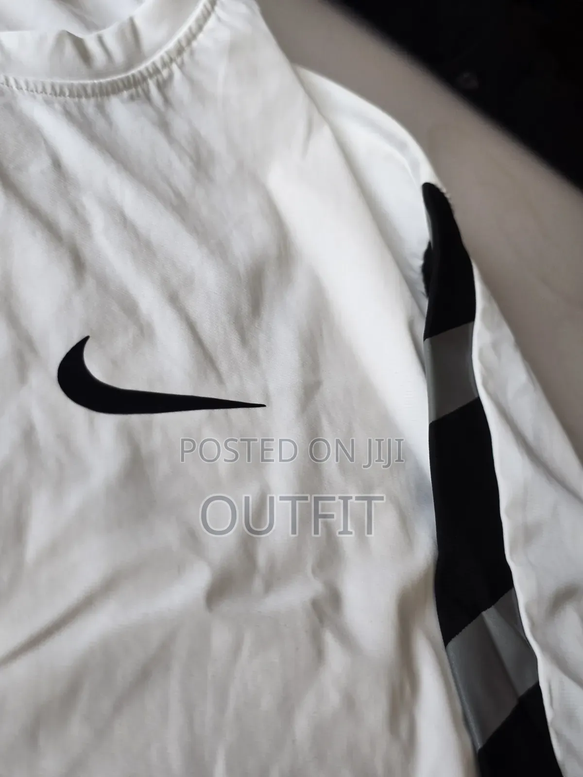 Nike Athletic Short Sleeve Sportswear T Shirt