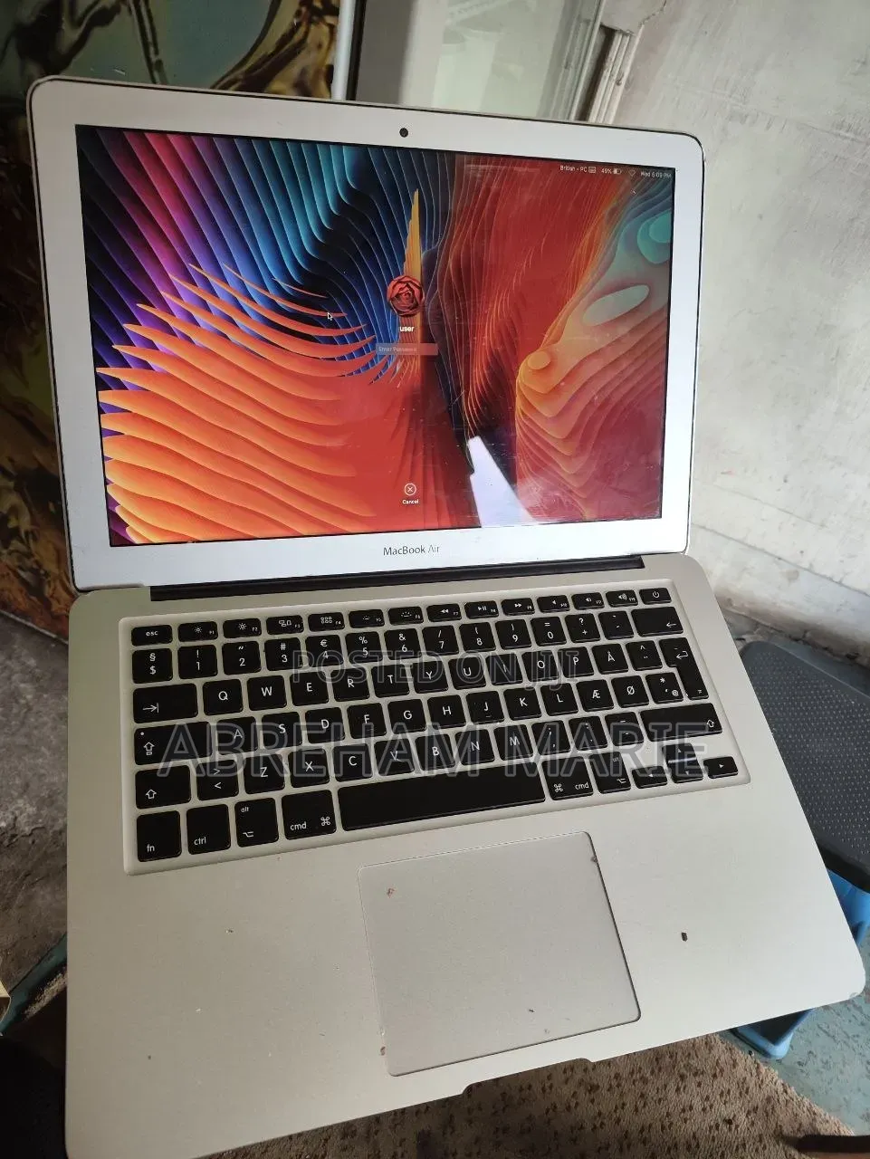 New Laptop Apple MacBook 2015 8GB Intel Core i5 SSD 128GB