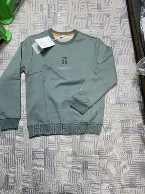 ESSEN Premium Color-Block Sweatshirts