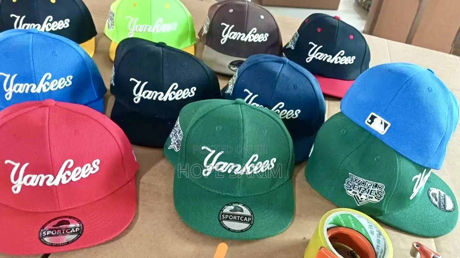 Yankees Script Snapback / Fitted Caps( Discount!!)