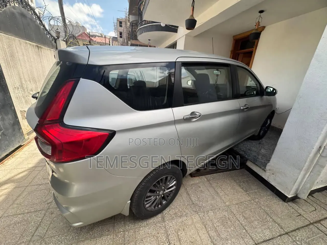 Suzuki Ertiga 2021 Silver