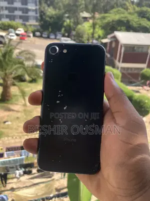 Apple iPhone 7 128 GB Black