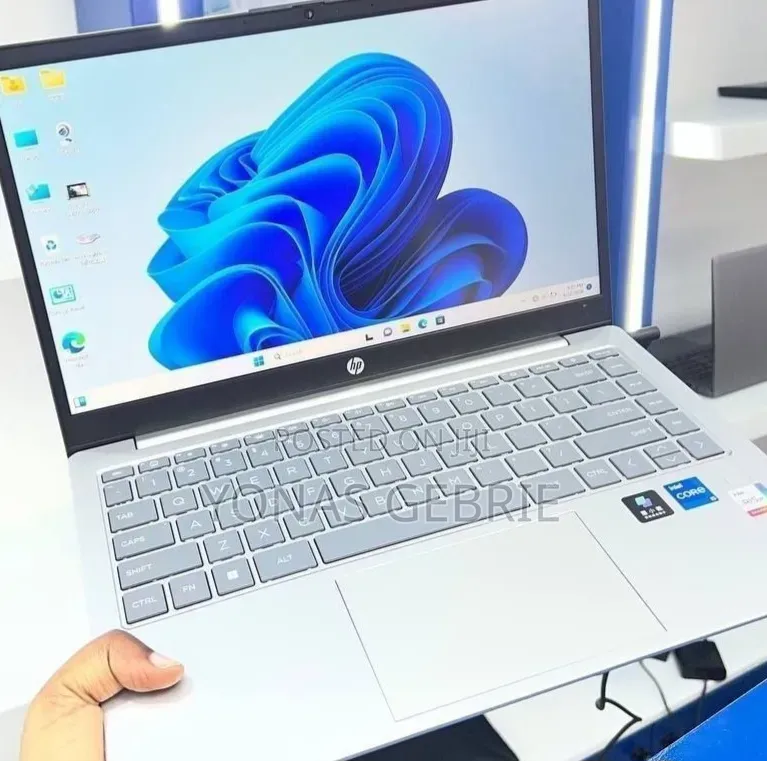 New Laptop HP Stream Notebook 16GB Intel Core i5 SSD 1T
