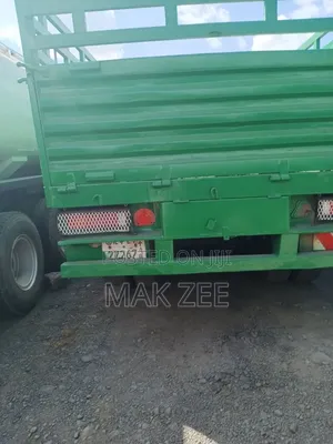 Trucker 2016 Model