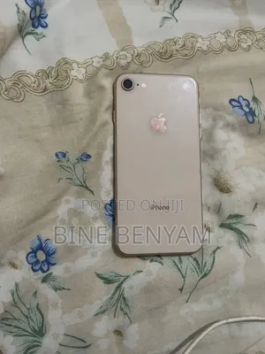 Apple iPhone 8 128 GB White