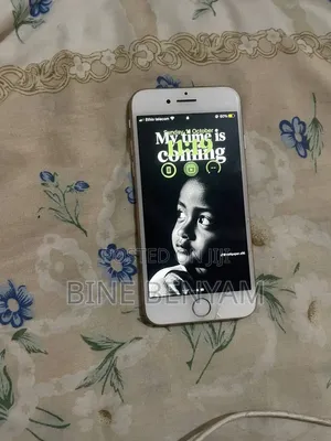 Apple iPhone 8 128 GB White