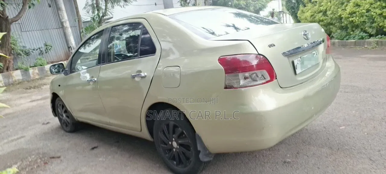 Toyota Yaris 1.3 VVT-i Automatic 2007 Gold