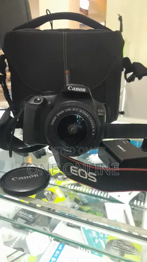  Canon Eos 2000d DSLR Camera 
