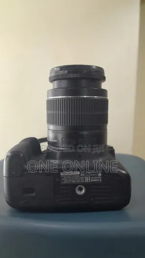  Canon Eos 2000d DSLR Camera 
