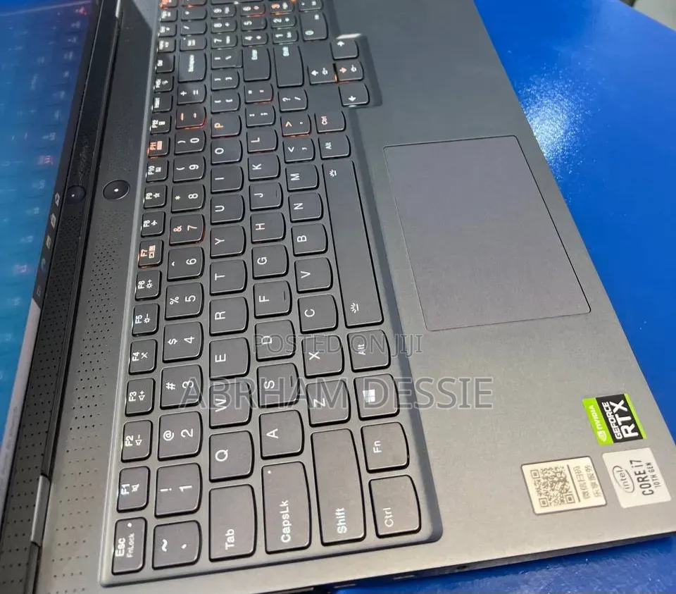 New Laptop Lenovo 16GB Intel Core i7 SSD 512GB