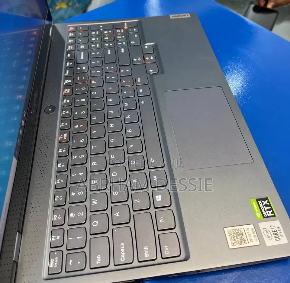 New Laptop Lenovo 16GB Intel Core i7 SSD 512GB