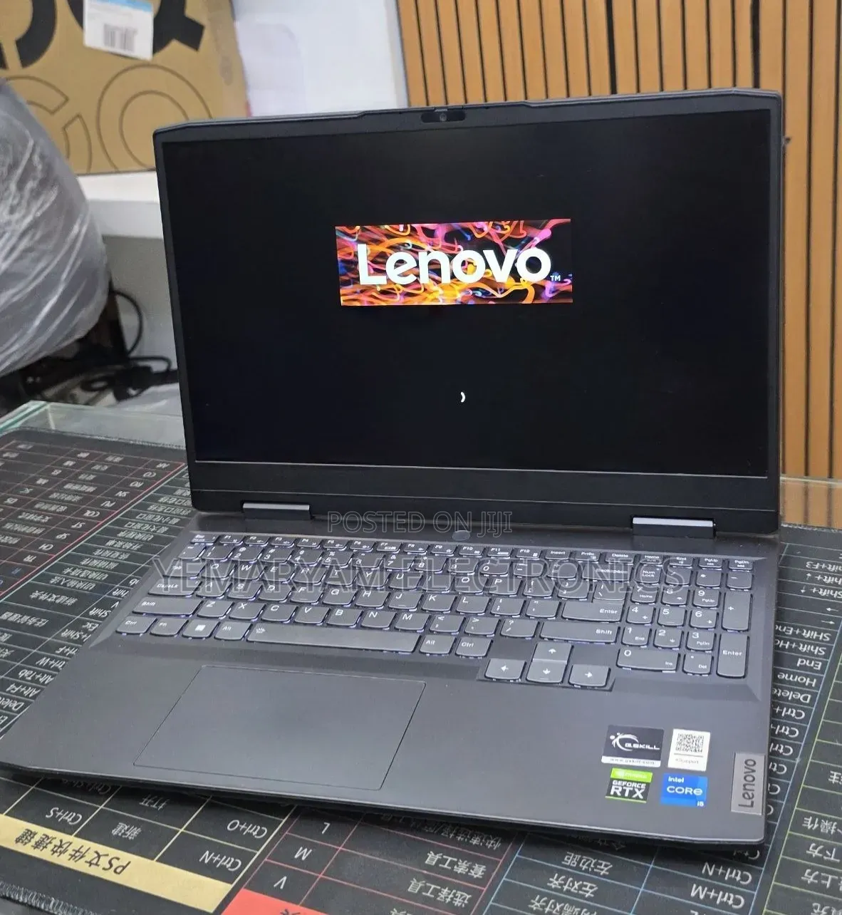 New Laptop Lenovo 16GB Intel Core i5 SSD 512GB