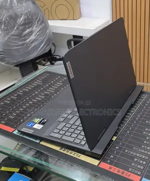 New Laptop Lenovo 16GB Intel Core i5 SSD 512GB