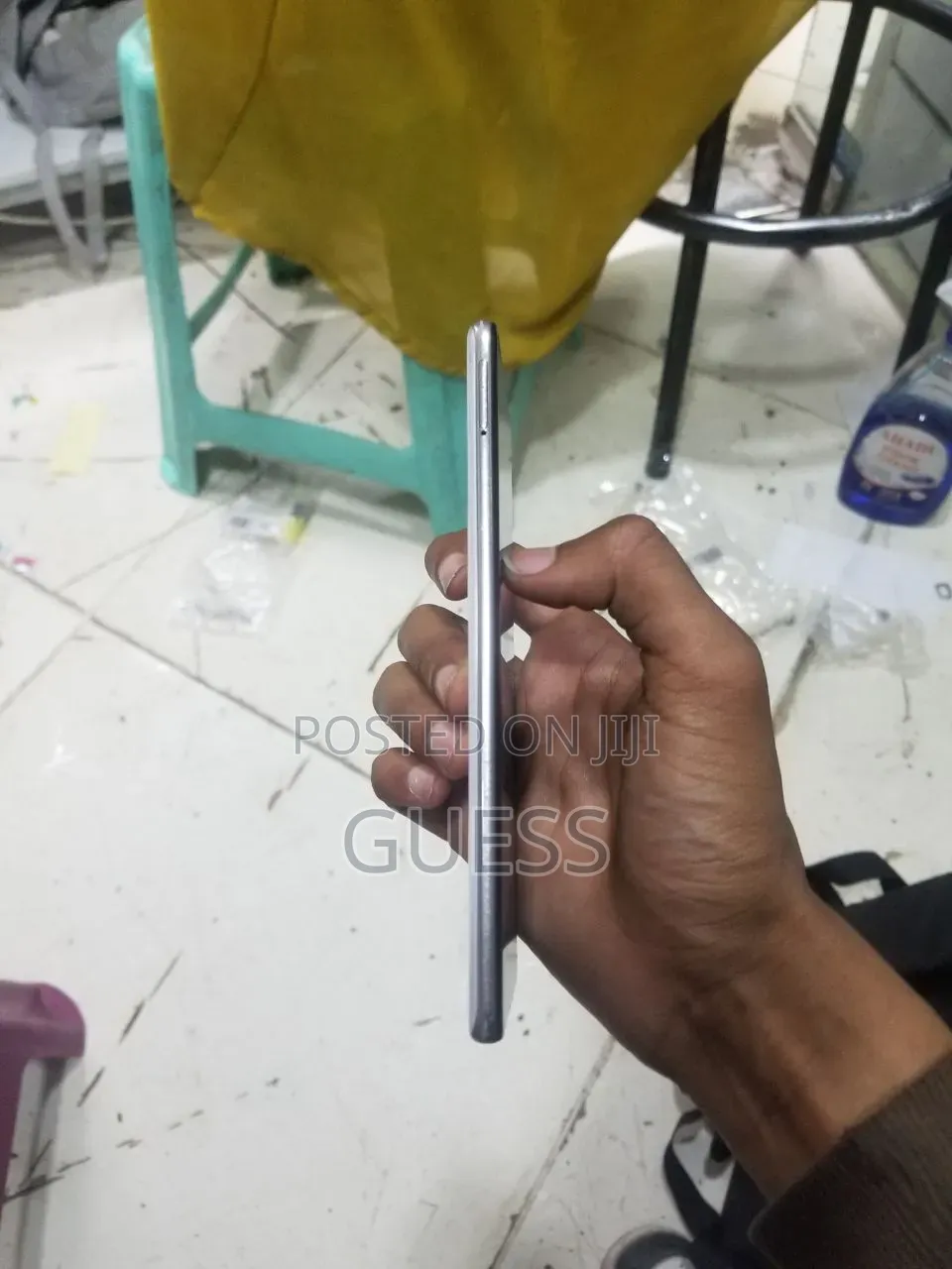 New Samsung Galaxy A70 128 GB White