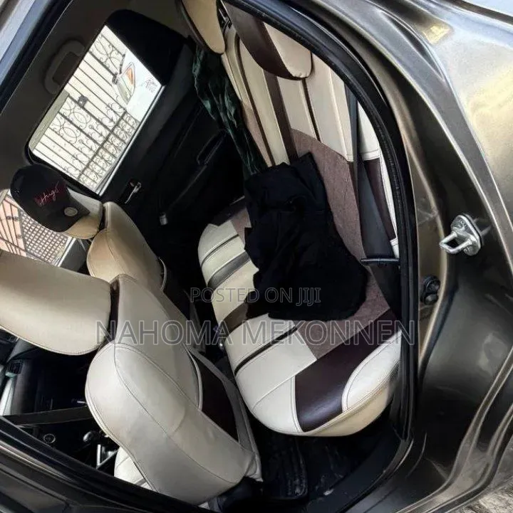 Suzuki Swift 2022 Gray