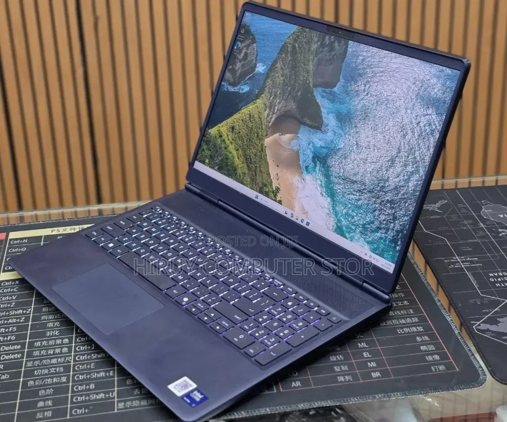 New Laptop Dell Alienware Aurora 16 16GB Intel Core Ultra 7 SSD 2T