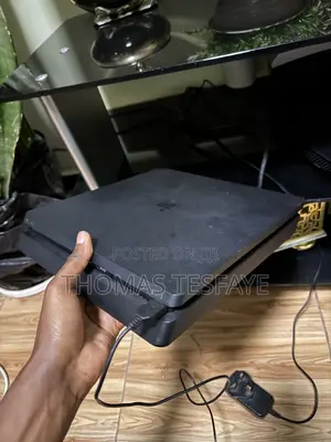 PS 4 Slim Jailbreak
