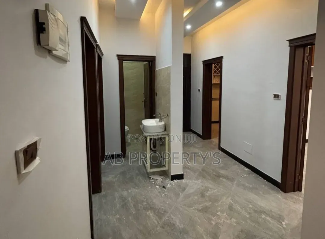 Furnished 3bdrm Apartment in Summit 72, Bole for sale