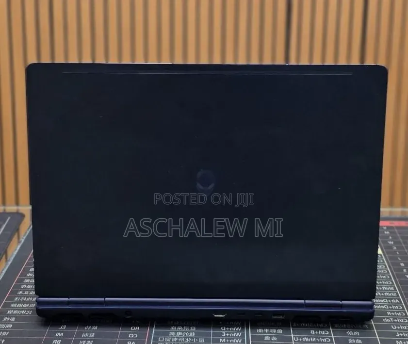 New Laptop Alienware M17x R2 16GB Intel Core Ultra 7 SSD 1T