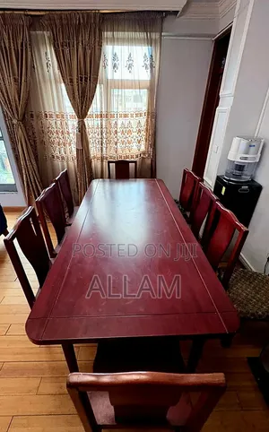 Table With 8 Chairs