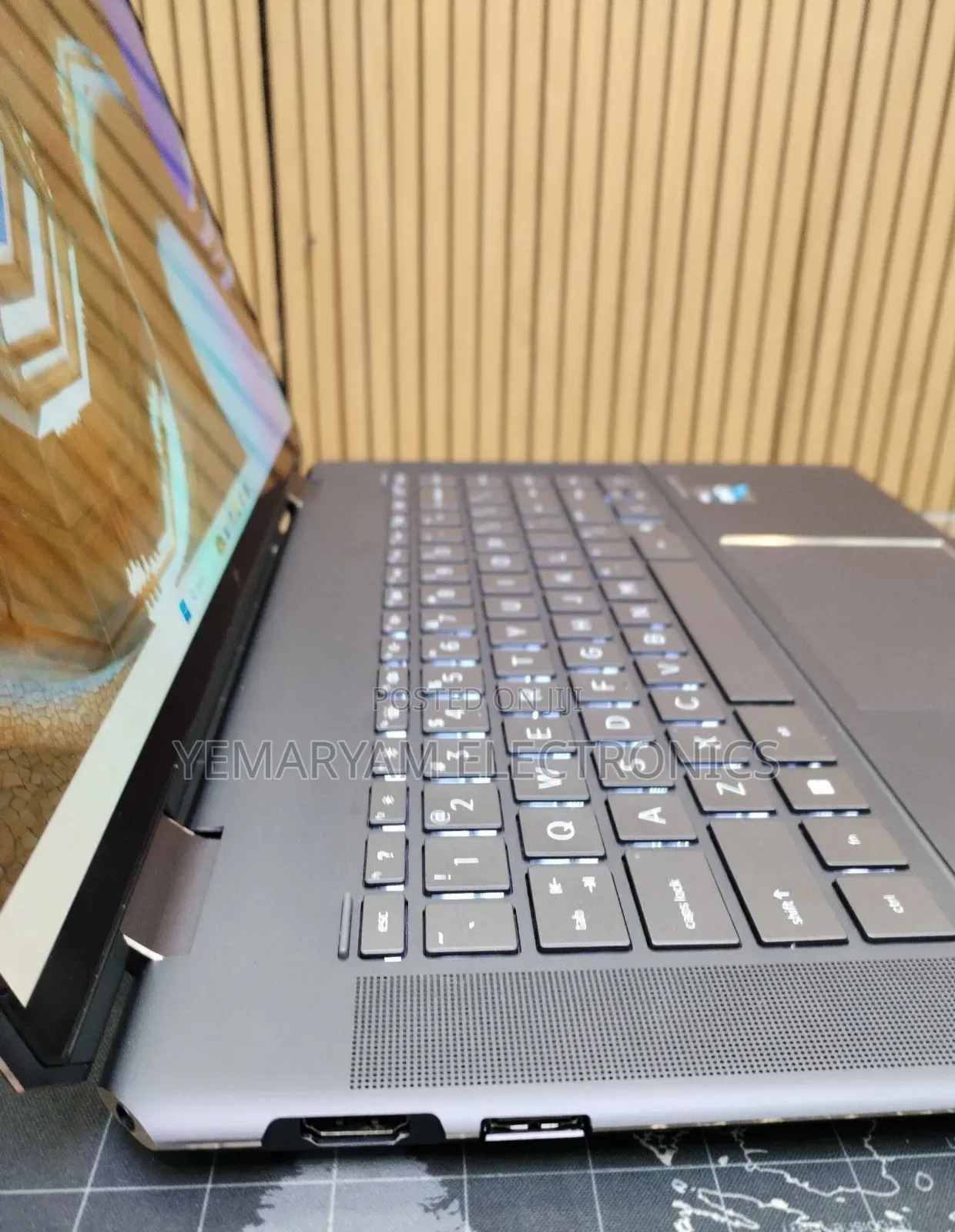 New Laptop HP Spectre 16GB Intel Core i7 SSD 512GB