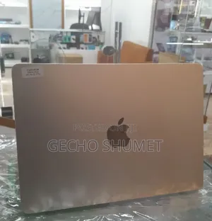 New Laptop Apple MacBook Air 2022 M2 16GB Apple M2 SSD 1T