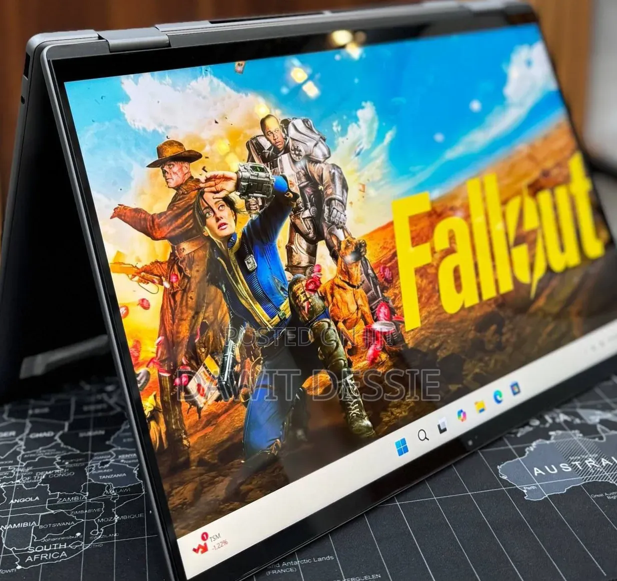 New Laptop HP Envy x360 16GB AMD Ryzen 7 SSD 512GB