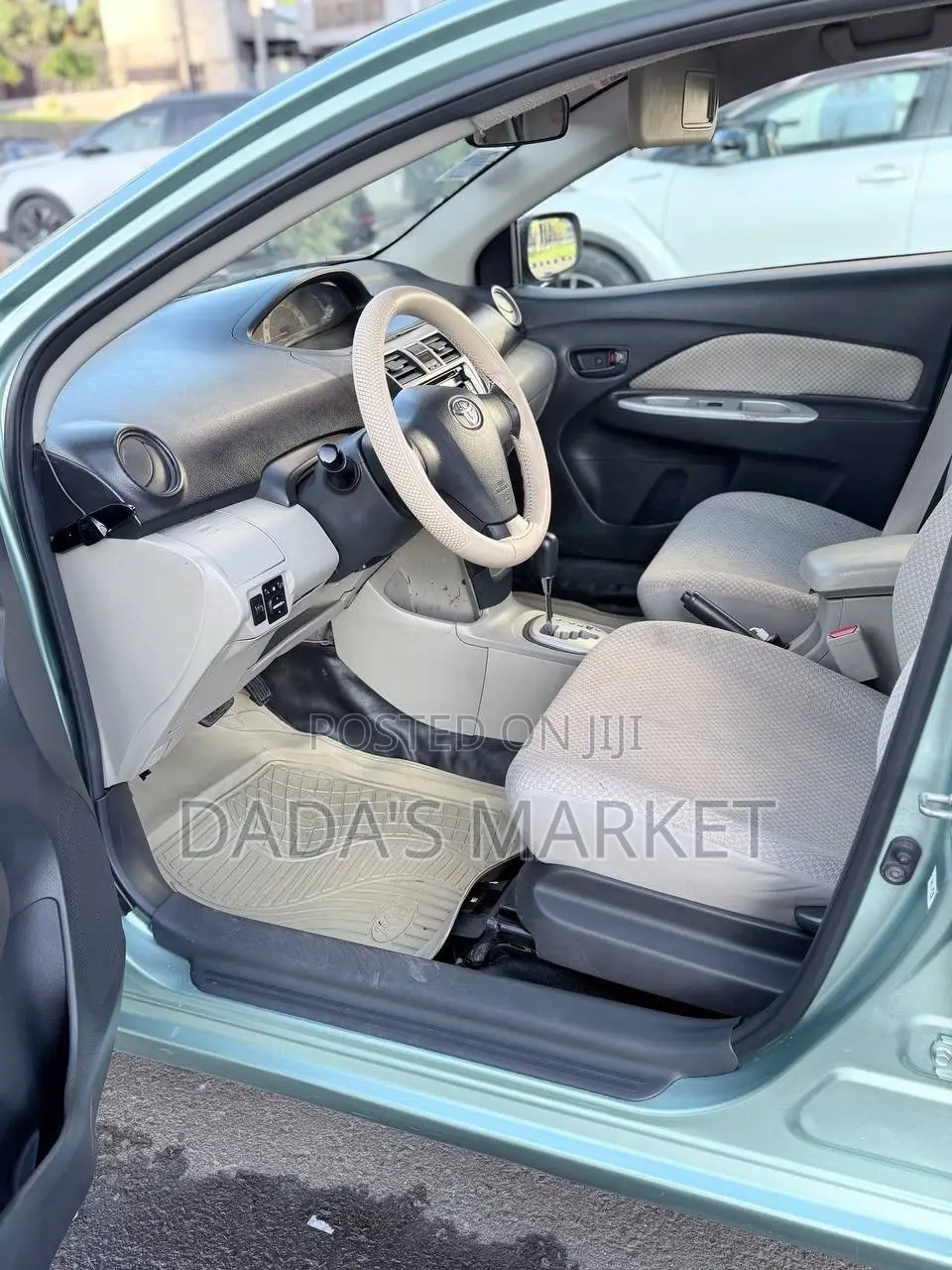 Toyota Yaris 2008 Silver