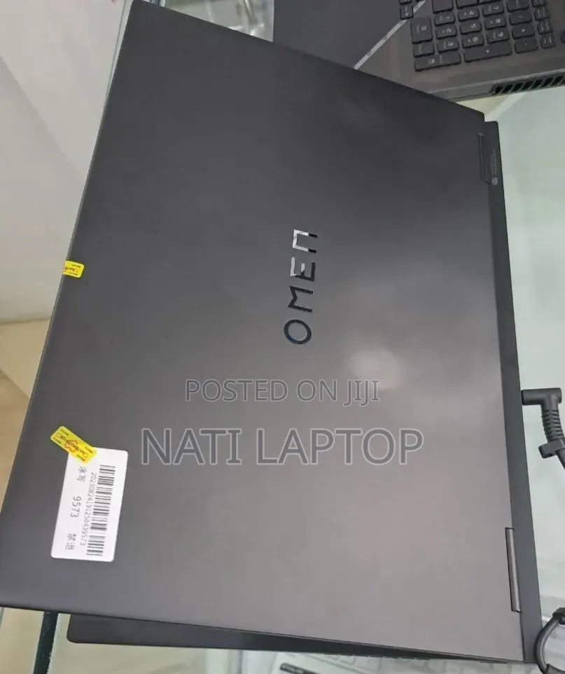 New Laptop HP Omen 16 16GB Intel Core i9 SSD 1T