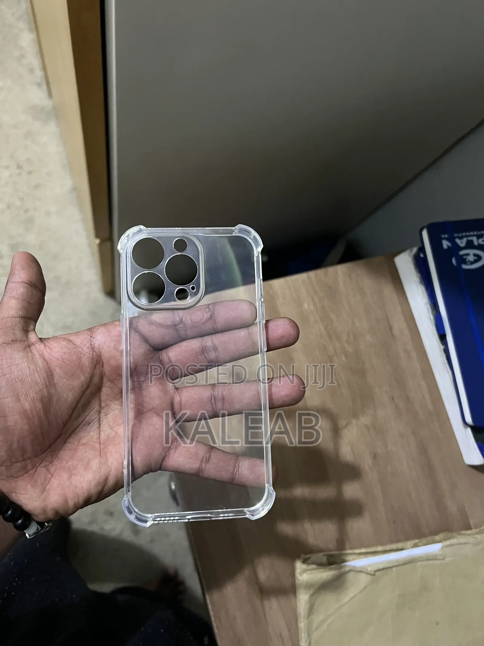 iPhone 13pro Cover