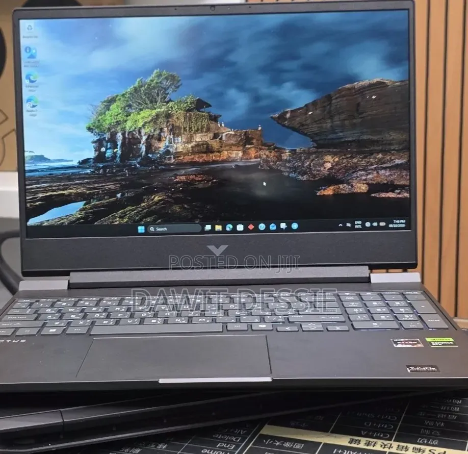 New Laptop HP Victus 16 16GB AMD Ryzen 7 SSD 512GB