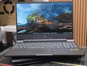 New Laptop HP Victus 16 16GB AMD Ryzen 7 SSD 512GB
