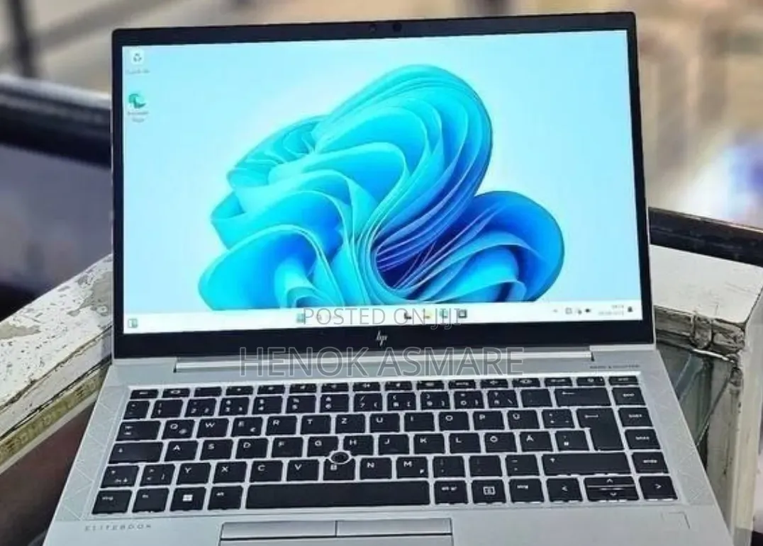New Laptop HP EliteBook 840 G8 16GB Intel Core i5 SSD 512GB