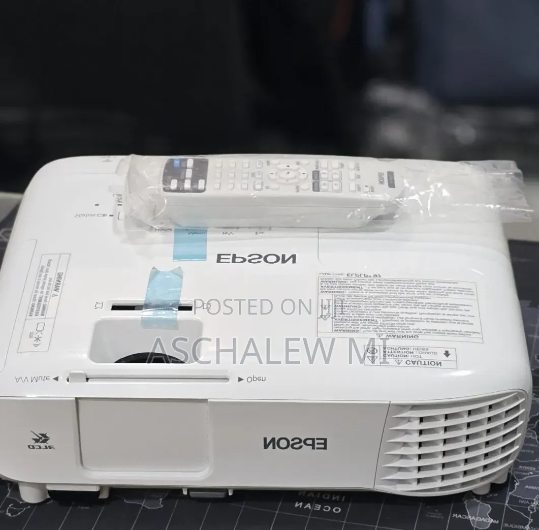 Brand New EPSON Projector
Model Name: EB -X49