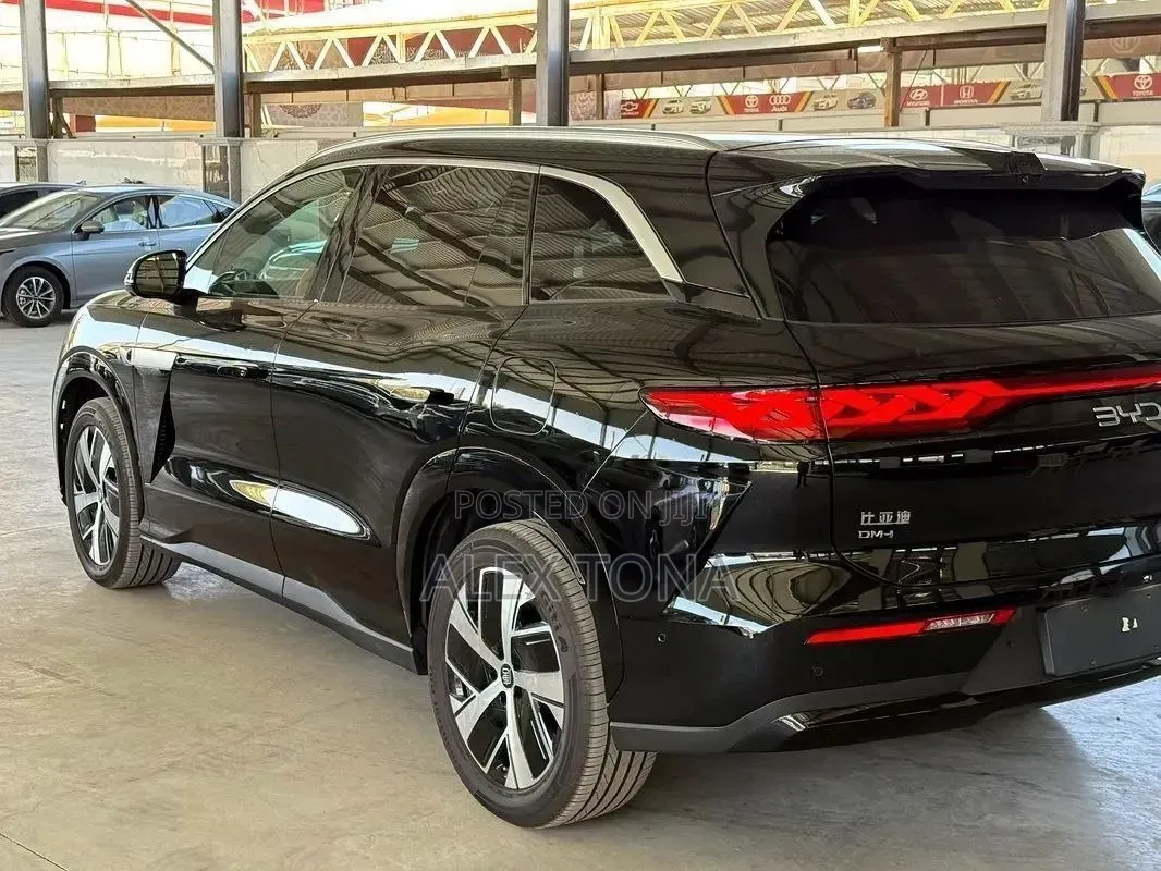 New BYD Tang DM-i 2025 Black