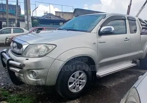 Toyota Hilux 2008 Silver