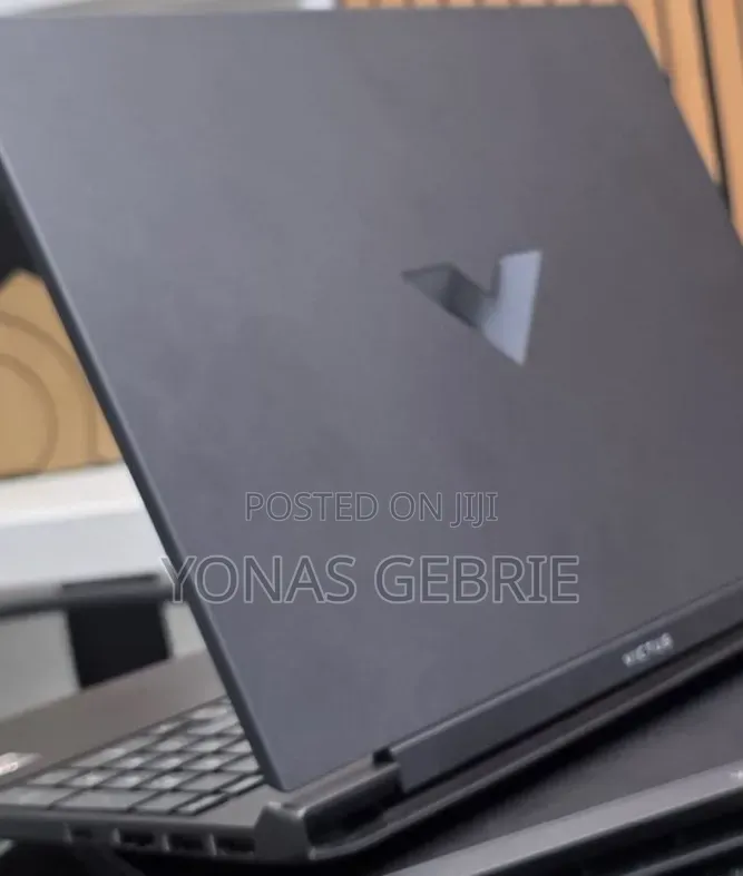 New Laptop HP Victus 16 16GB AMD Ryzen 7 SSD 512GB