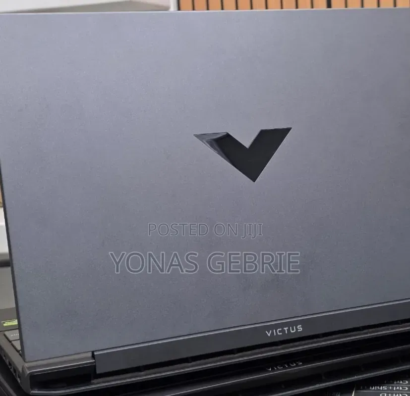 New Laptop HP Victus 16 16GB AMD Ryzen 7 SSD 512GB