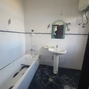 3bdrm Apartment in Addis Abeba, Bole for rent