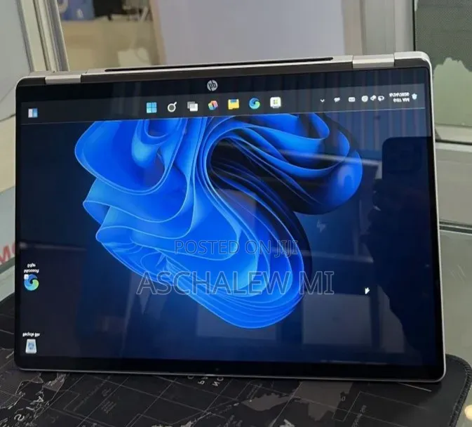 New Laptop HP OmniBook 5 14" 16GB Intel Core 7 SSD 512GB